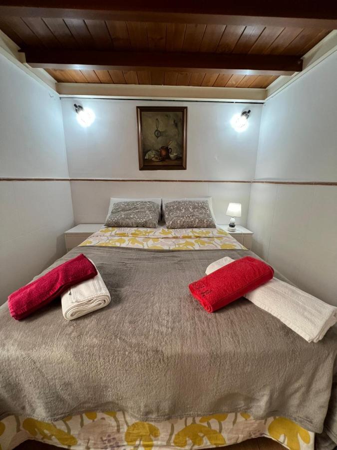 Airbhouse Private Rooms & Apartments Sevilla Exteriör bild