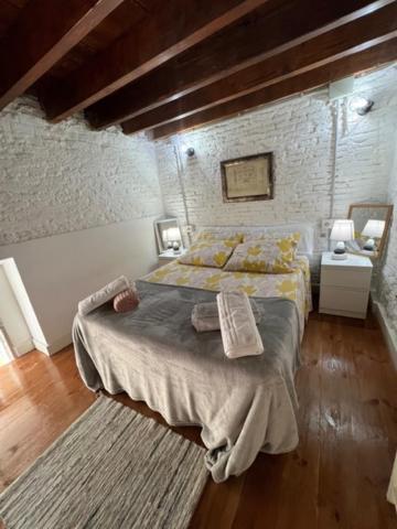 Airbhouse Private Rooms & Apartments Sevilla Exteriör bild
